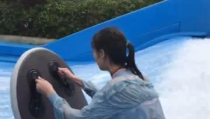 海军冲浪小姐姐,海上青春风采的独舞者